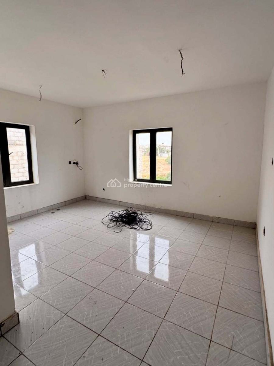 3 Bedrooms Apartment with a Dining Area & a Bq, Life Camp, Abuja, Flat / Apartment for Rent