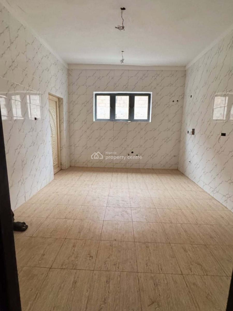 3 Bedrooms Apartment with a Dining Area & a Bq, Life Camp, Abuja, Flat / Apartment for Rent