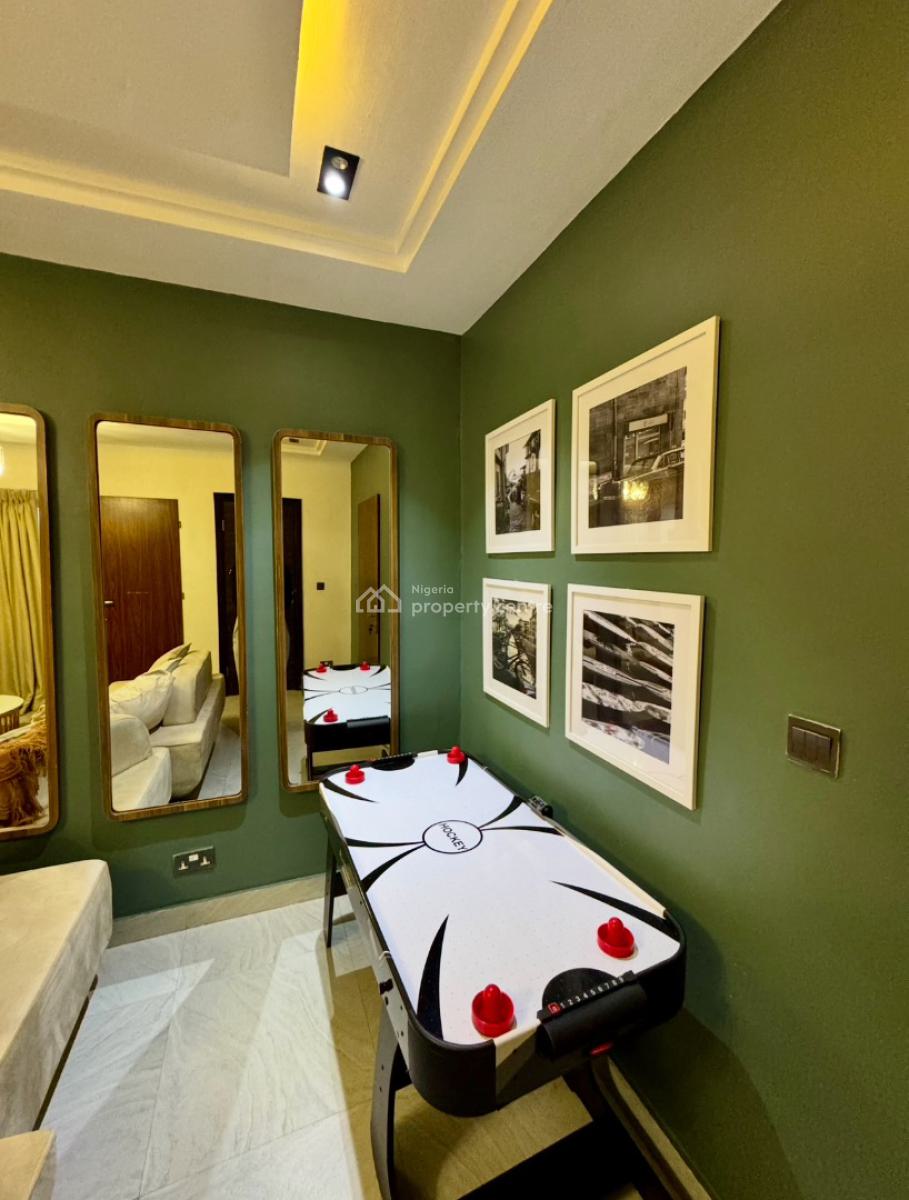 Exquisite 2 Bedroom Apartment, Freedom Way Road, Lsdpc Estate, Lekki Phase 1, Lekki, Lagos, Flat / Apartment Short Let