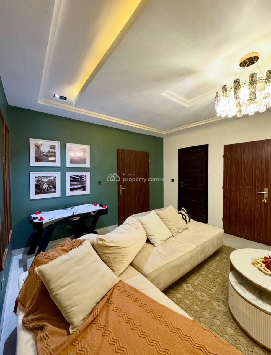 Exquisite 2 Bedroom Apartment, Freedom Way Road, Lsdpc Estate, Lekki Phase 1, Lekki, Lagos, Flat / Apartment Short Let