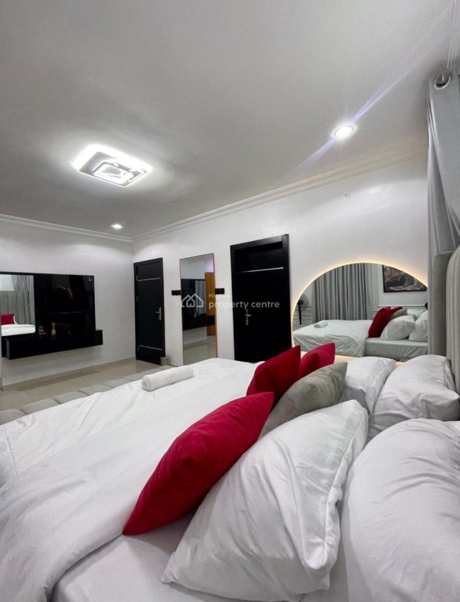 Exquisite 2 Bedroom Apartment, Lekki Phase 1, Lekki Phase 1, Lekki, Lagos, Flat / Apartment Short Let
