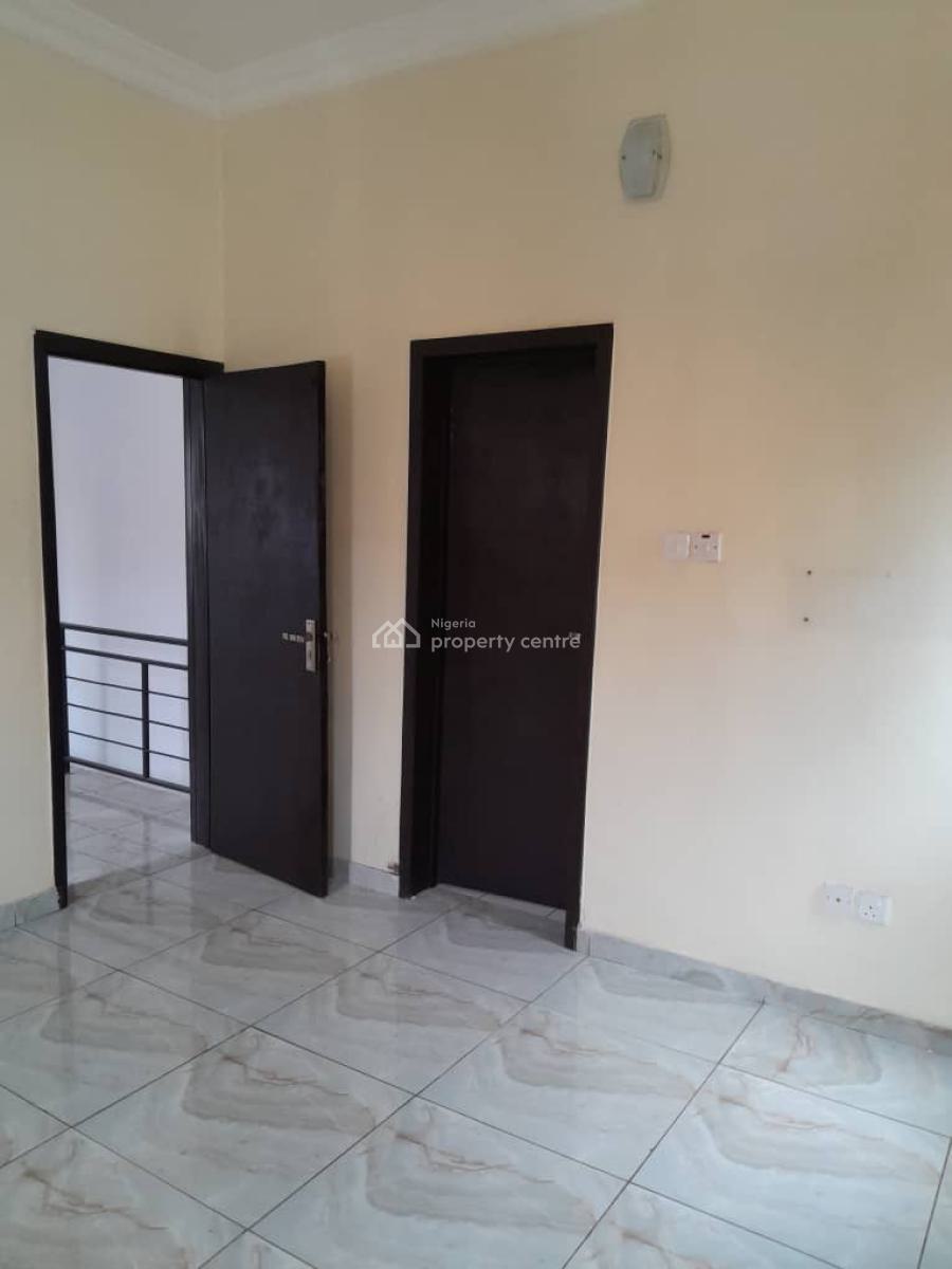 Newky Built 2bed Room Duplex Selfcompound, Location: Boet Estate, Adeniyi Jones, Ikeja Lagos, Ikeja, Lagos, House for Rent