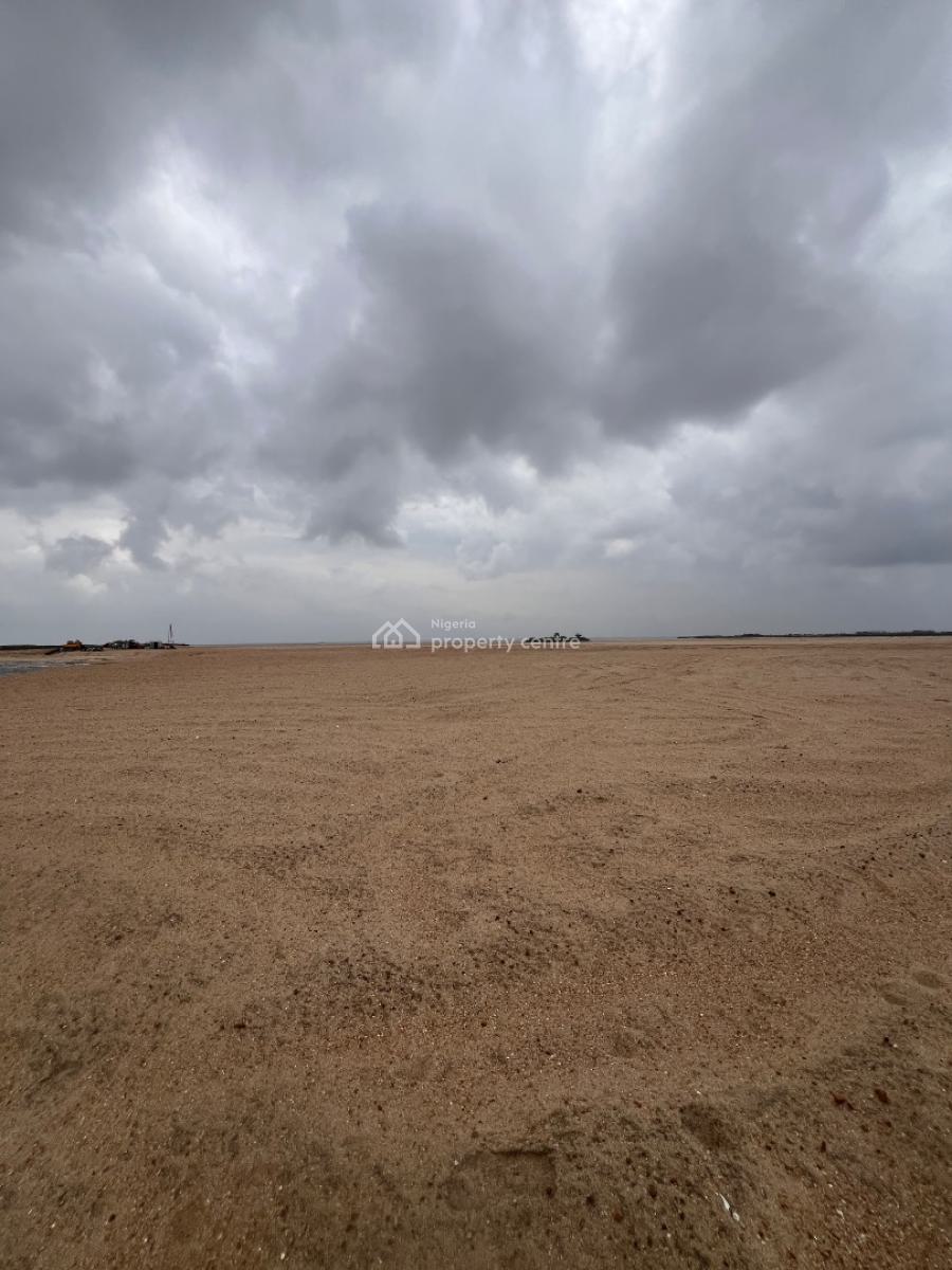 Residential Land Measuring 500sqm in Freedom Way, By Freedom Way, Lekki Phase 1 and Shares Boundary with Pinnock Beach, Lekki Phase 1, Lekki, Lagos, Residential Land for Sale