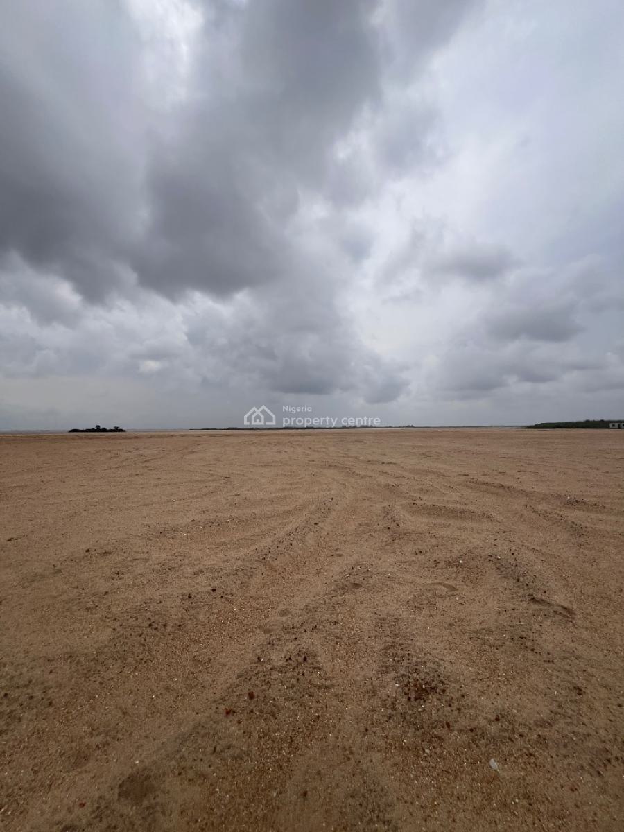 Residential Land Measuring 500sqm in Freedom Way, By Freedom Way, Lekki Phase 1 and Shares Boundary with Pinnock Beach, Lekki Phase 1, Lekki, Lagos, Residential Land for Sale
