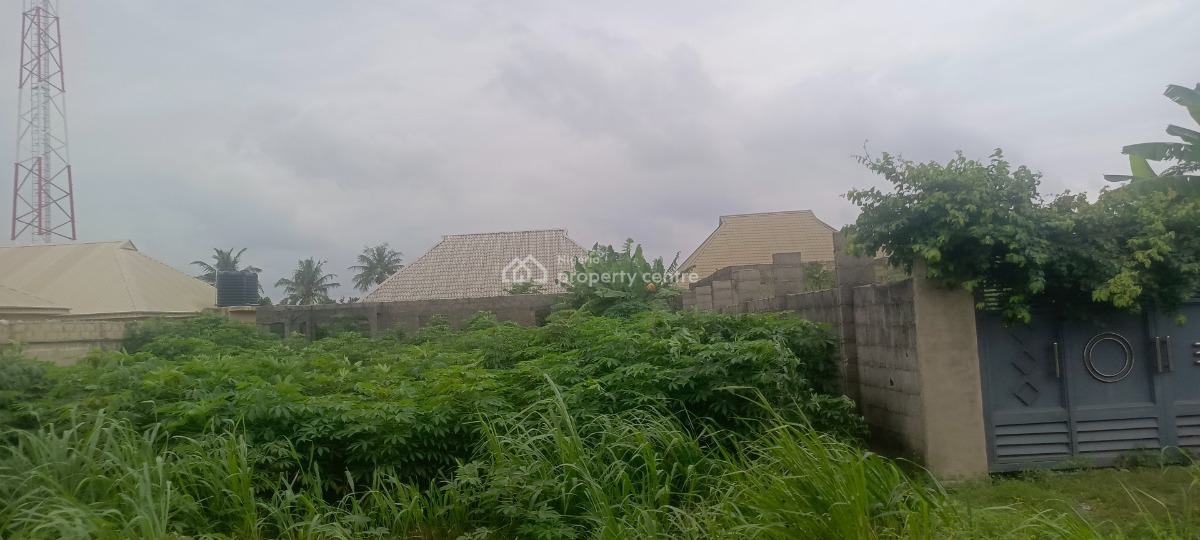 Full Plot of Level Dry Land with Uncompleted 3bedroom Setback, Glory Estate, Bayeku, Igbogbo, Ikorodu, Lagos, Residential Land for Sale