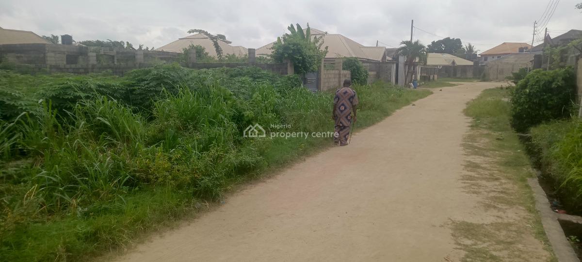 Full Plot of Level Dry Land with Uncompleted 3bedroom Setback, Glory Estate, Bayeku, Igbogbo, Ikorodu, Lagos, Residential Land for Sale