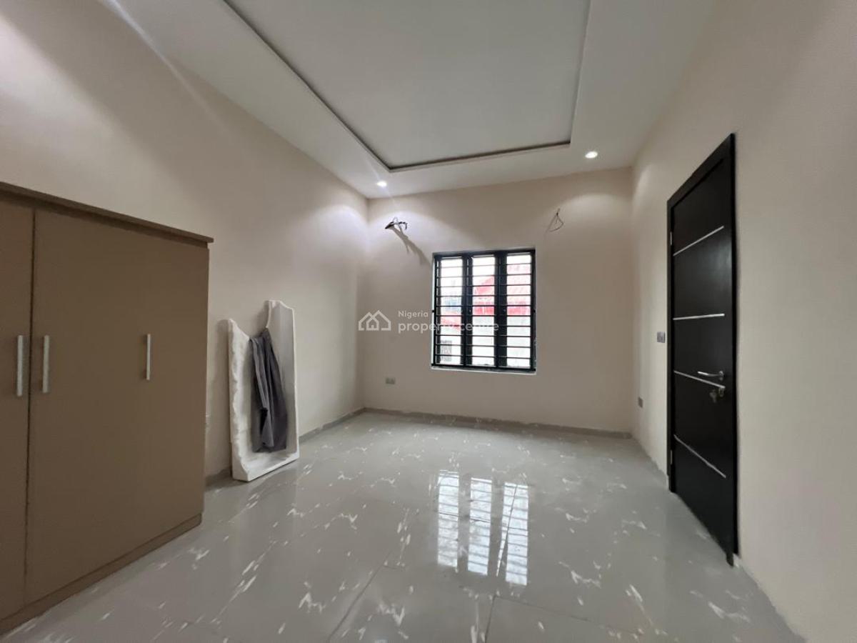 4 Bedroom Semi Detached Duplex with Room Boys Quarters, Lekki Phase 1, Lekki, Lagos, Semi-detached Duplex for Rent