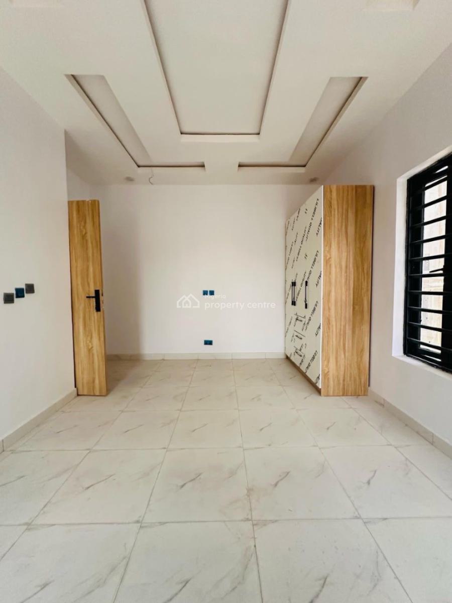 Gigantic Built Fully Detached Duplex with Bq, Newly Built|secured Estate|proximity to Airport| Ample Car Park, Adeniyi Jones, Ikeja, Lagos, Detached Duplex for Sale