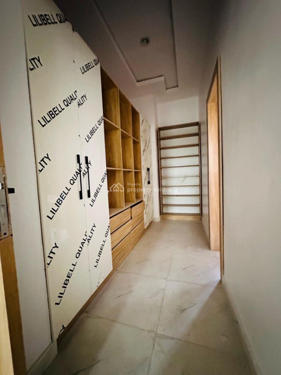 Gigantic Built Fully Detached Duplex with Bq, Newly Built|secured Estate|proximity to Airport| Ample Car Park, Adeniyi Jones, Ikeja, Lagos, Detached Duplex for Sale