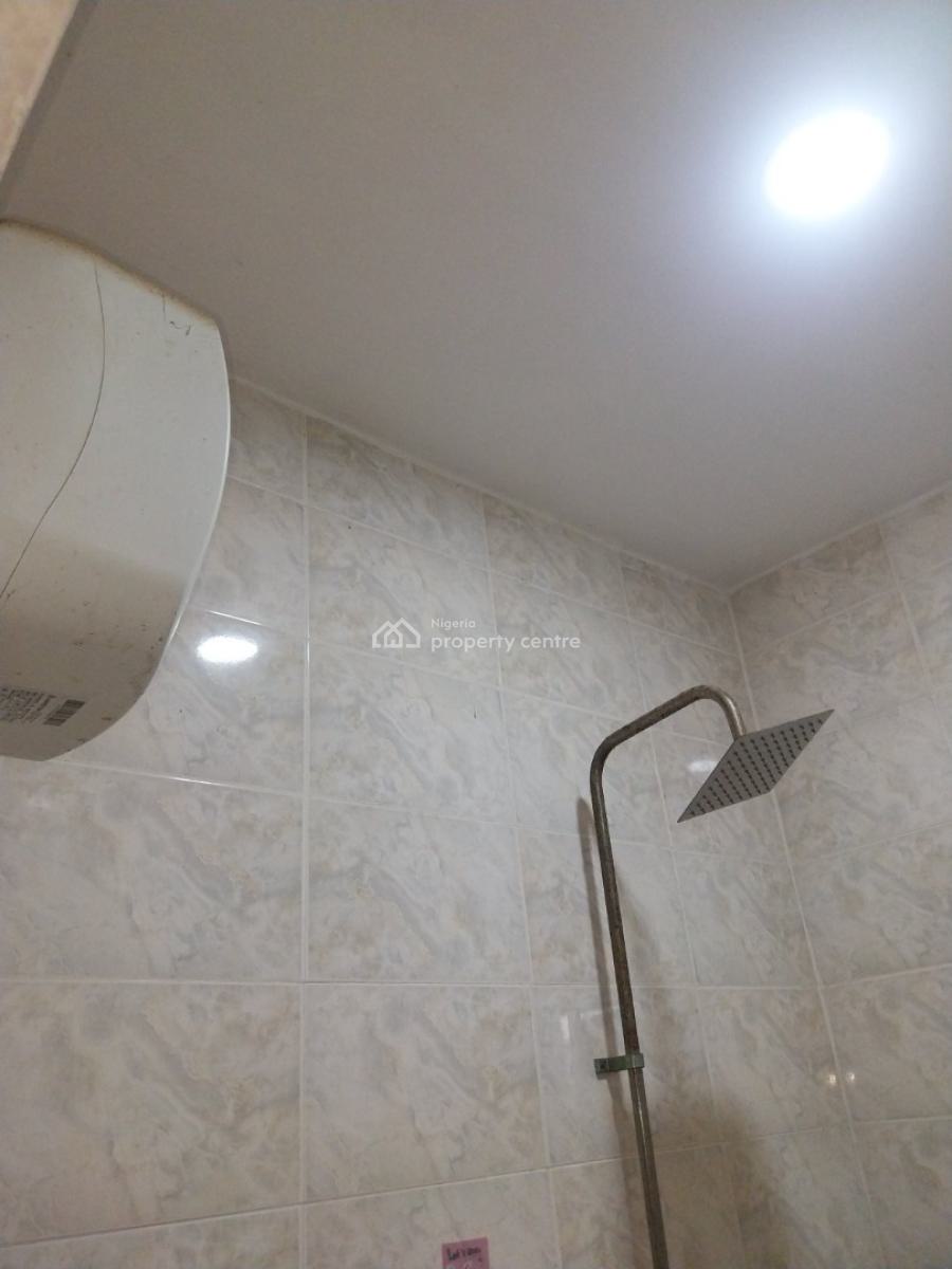 Lovely  3bedroom  Flat at Magboro  Via Ojodu Berger, Magboro, Magboro, Ogun, Flat / Apartment for Rent