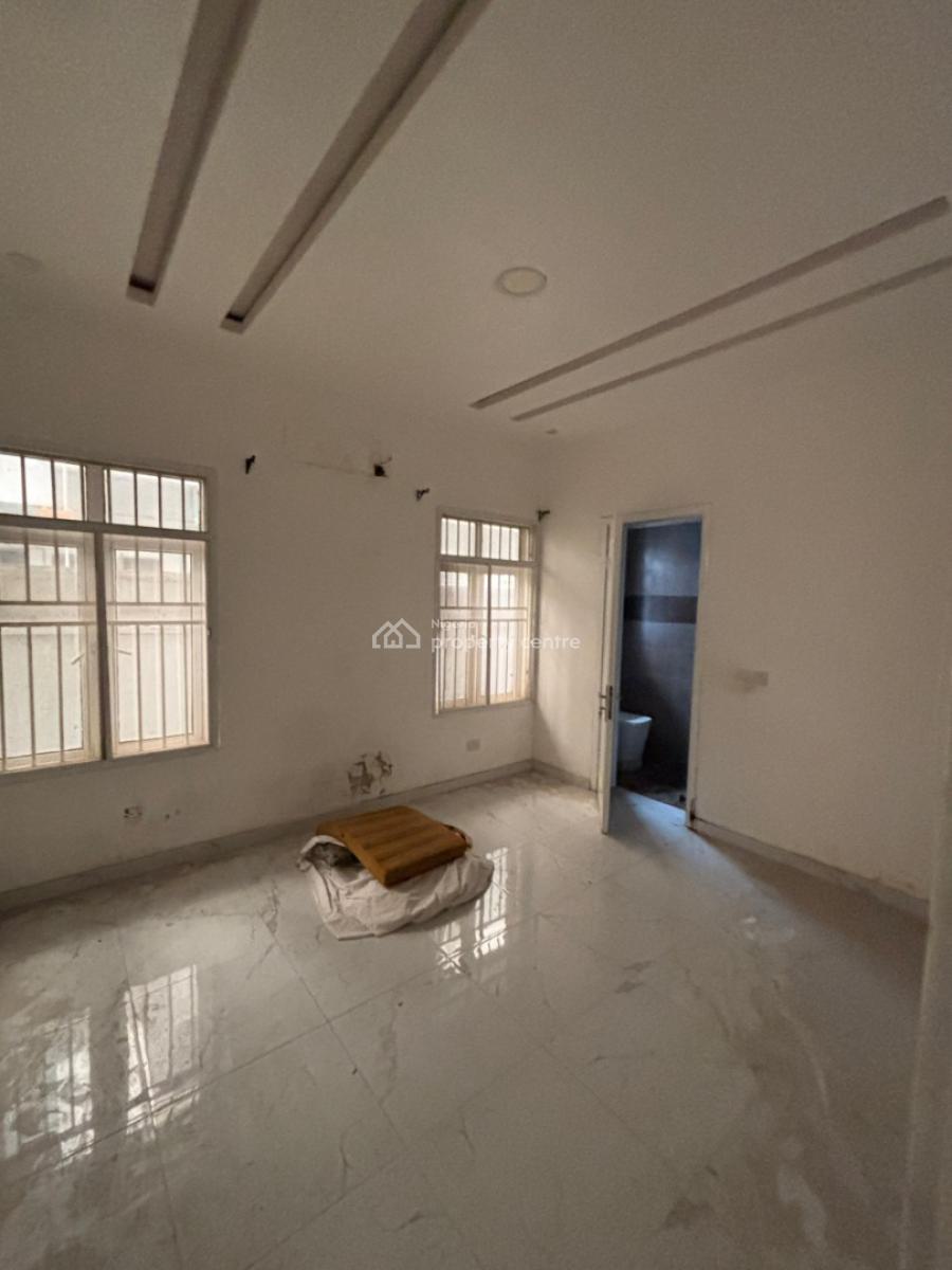 Nice 2 Bedroom Serviced Apartment Suitable for Airbnb Investment, Lekki Phase 1, Lekki, Lagos, Flat / Apartment for Sale