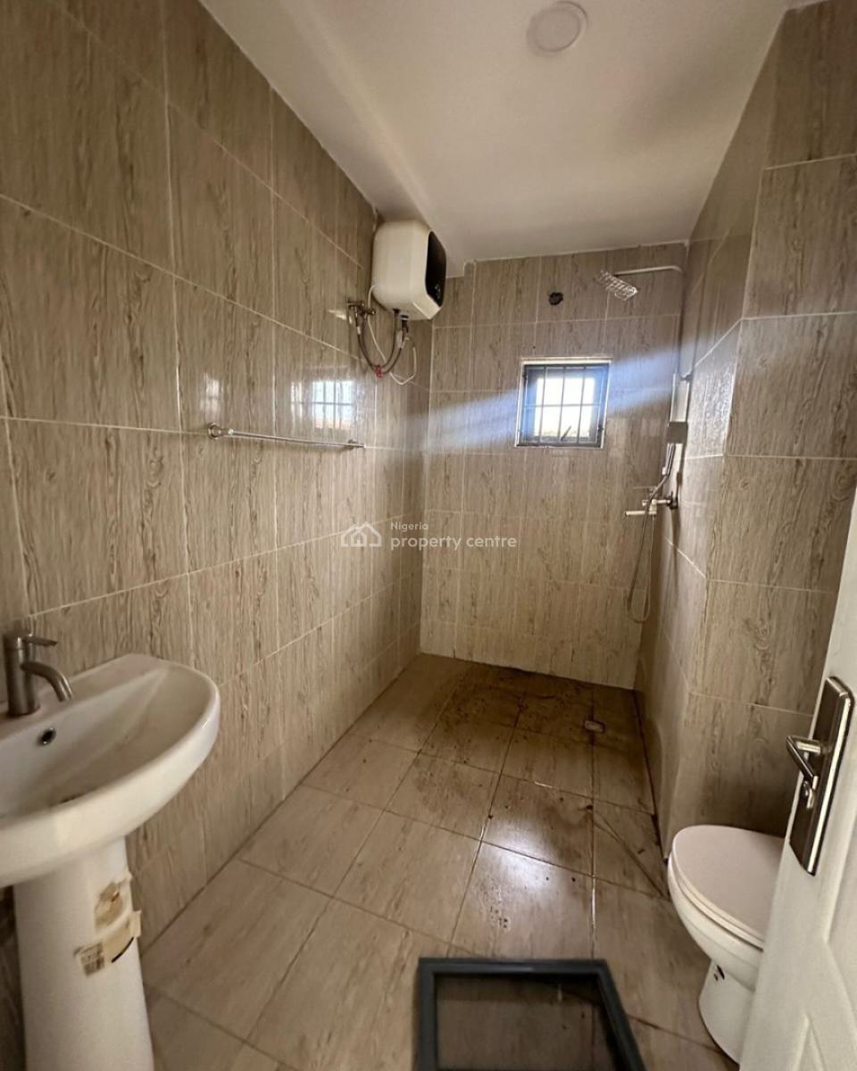 Urgent Offer: 5 Bedroom Detached Duplex in Lovely Location, Jahi By Navy Quarters, Jahi, Abuja, Detached Duplex for Sale