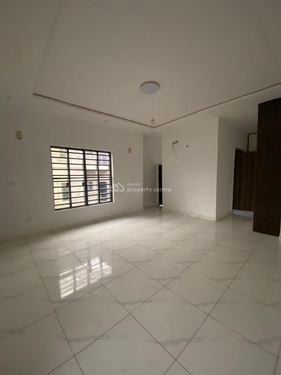 Beautiful 4 Bedroom Terrace Duplex Located in a Secured Estate, Orchid, Lekki, Lagos, House for Sale