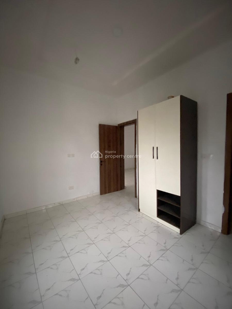Beautiful 4 Bedroom Terrace Duplex Located in a Secured Estate, Orchid, Lekki, Lagos, House for Sale
