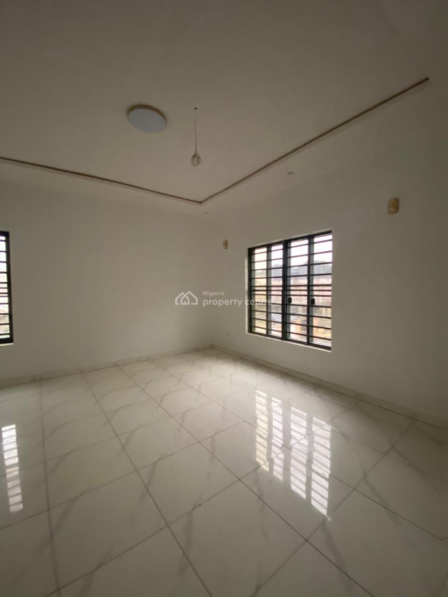 Beautiful 4 Bedroom Terrace Duplex Located in a Secured Estate, Orchid, Lekki, Lagos, House for Sale