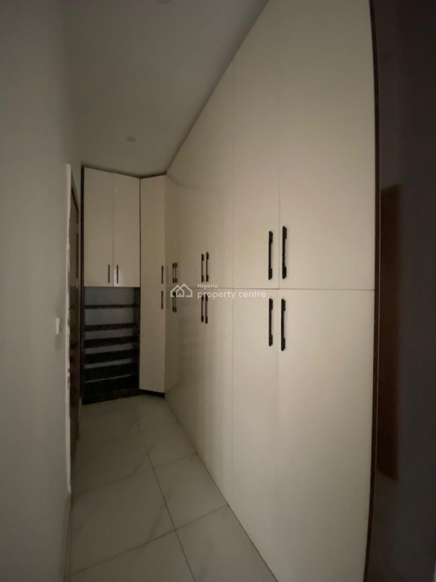 Beautiful 4 Bedroom Terrace Duplex Located in a Secured Estate, Orchid, Lekki, Lagos, House for Sale