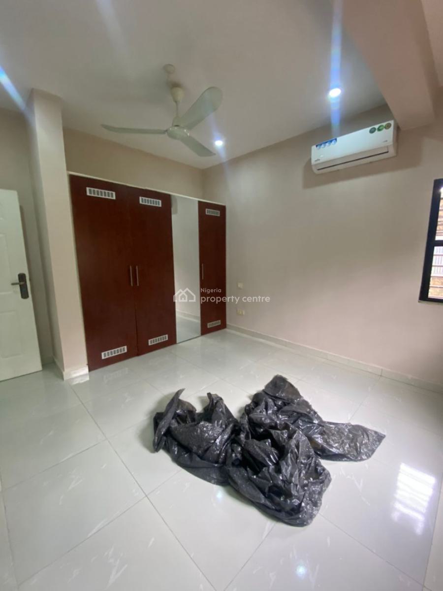 a Very Good Spacious & Serviced 1bedroom Flat, Jahi District with a Well Tarred Road, Jahi, Abuja, Mini Flat (room and Parlour) for Rent