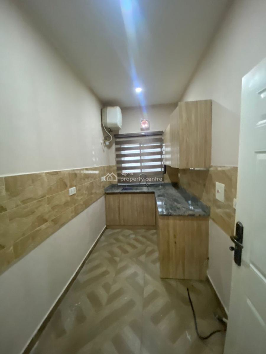 a Very Good Spacious & Serviced 1bedroom Flat, Jahi District with a Well Tarred Road, Jahi, Abuja, Mini Flat (room and Parlour) for Rent
