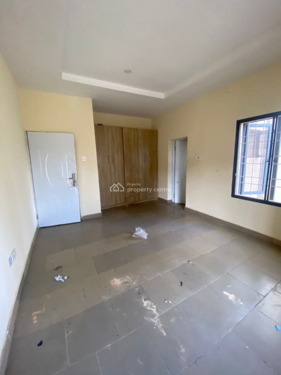 a Very Good Spacious 2bedroom Flat, Jahi District with a Well Tarred & Secured Environment, Jahi, Abuja, Flat / Apartment for Rent