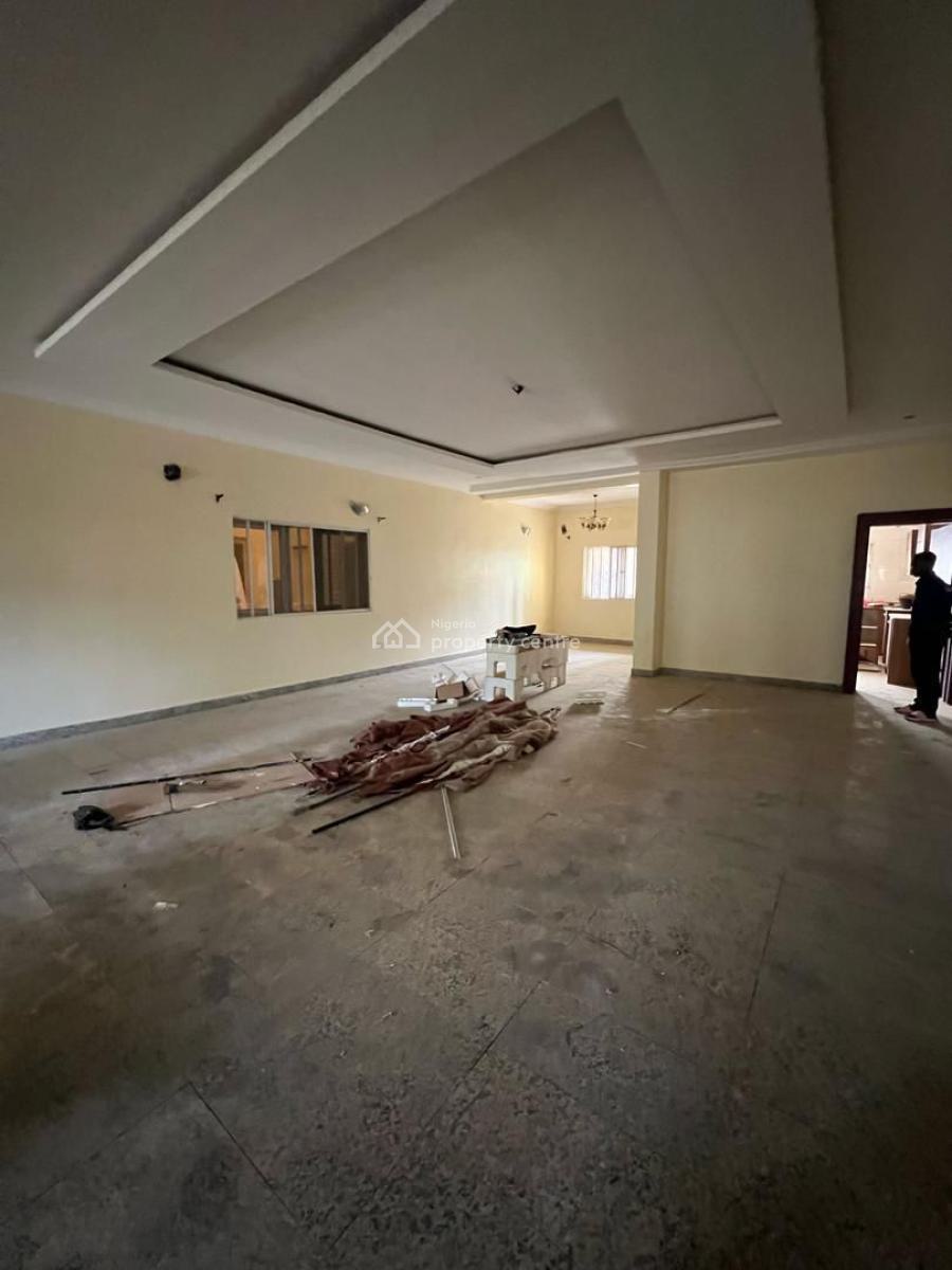 a Very Good Spacious 3bedroom Flat, Jahi District with a Well Tarred & Secured Environment., Jahi, Abuja, Flat / Apartment for Rent