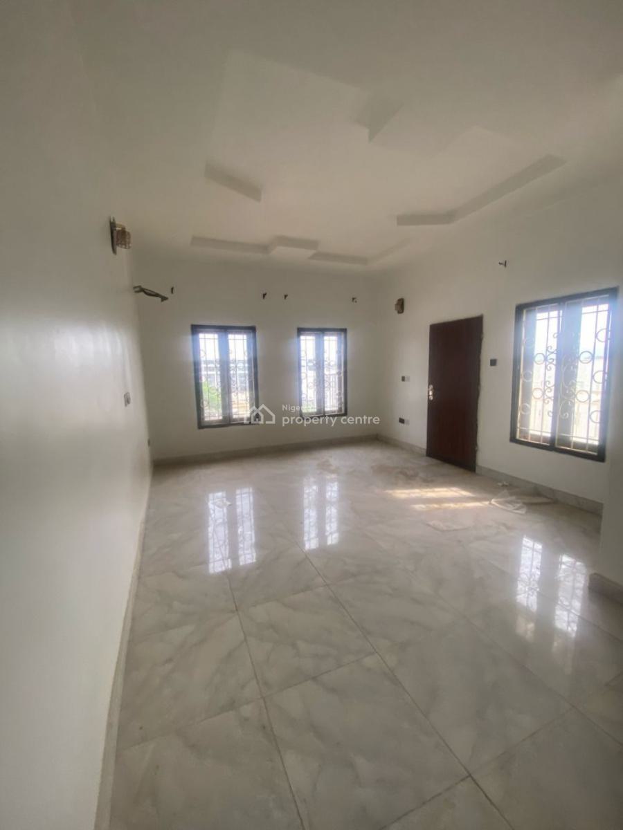 a Very Good Spacious 3bedroom Flat, Jahi District with a Well Tarred & Secured Environment., Jahi, Abuja, Flat / Apartment for Rent