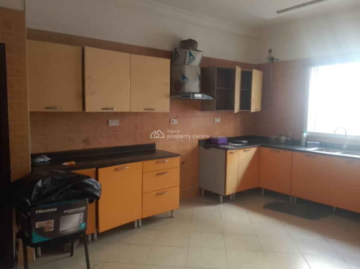 Neatly Used Spacious 5bed Room Semi Detached, Lekki Phase 1, Lekki Phase 1, Lekki, Lagos, Semi-detached Duplex for Rent