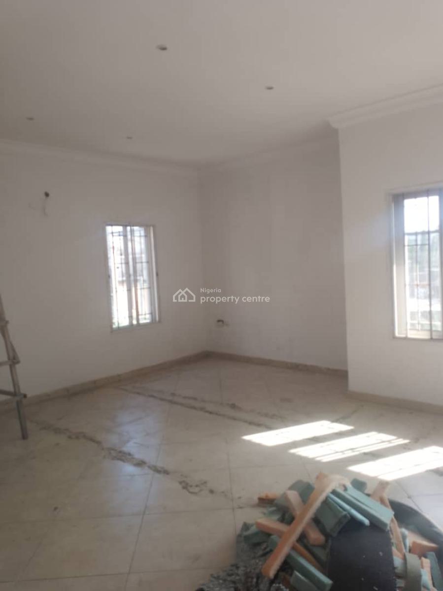 Neatly Used Spacious 5bed Room Semi Detached, Lekki Phase 1, Lekki Phase 1, Lekki, Lagos, Semi-detached Duplex for Rent