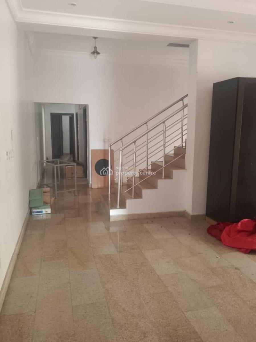 Neatly Used Spacious 5bed Room Semi Detached, Lekki Phase 1, Lekki Phase 1, Lekki, Lagos, Semi-detached Duplex for Rent