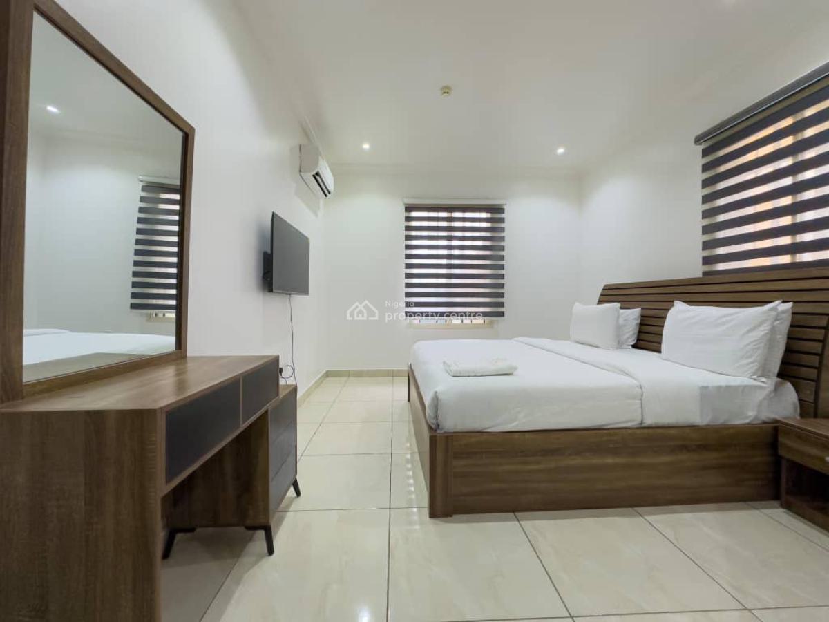 Fully Furnished & Serviced Luxury 3 Bedrooms, Lekki Phase 1, Lekki Phase 1, Lekki, Lagos, House for Rent
