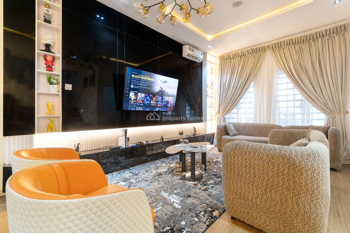 Luxurious 4 Bedroom Duplex with Pool,gym,ps5 and Snooker Board, Ikate, Lekki, Lagos, Detached Duplex Short Let
