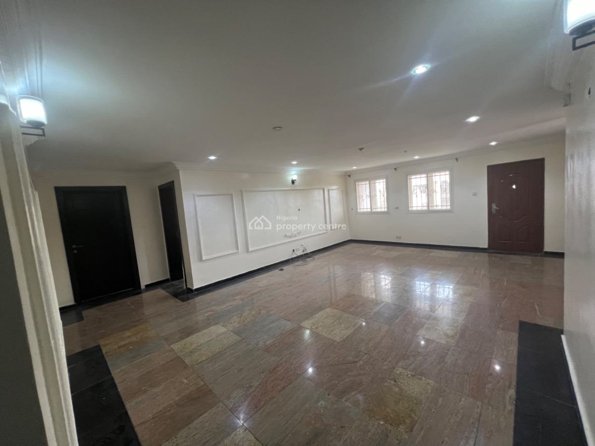 Luxury 2 Bedroom Flat with 1 Room Bq (8kva Solar Inverter), Lekki Phase 1, Lekki, Lagos, Flat / Apartment for Rent