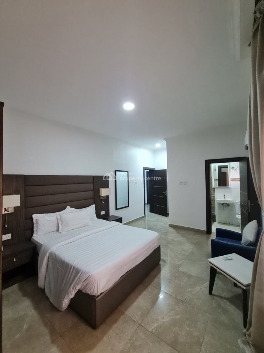 a Deluxe 3-bedroom Pent-apartment, Fully Serviced and Fully Furnished, Off Adeola Odeku, Victoria Island (vi), Lagos, Flat / Apartment for Rent