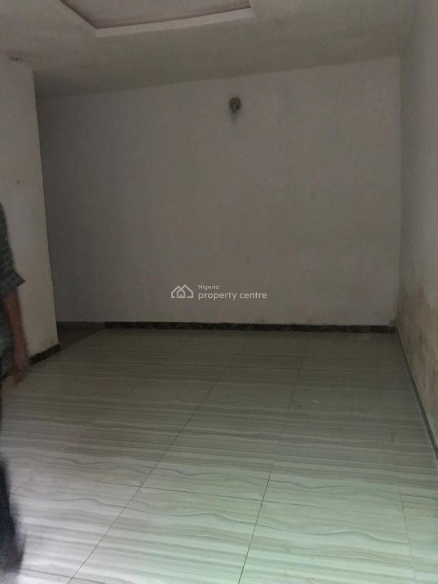 Standard Mini Flat @ Palmville Estate Behind Lbs,, Palm Ville Estate, Lbs, Ajah, Lagos, Mini Flat (room and Parlour) for Rent