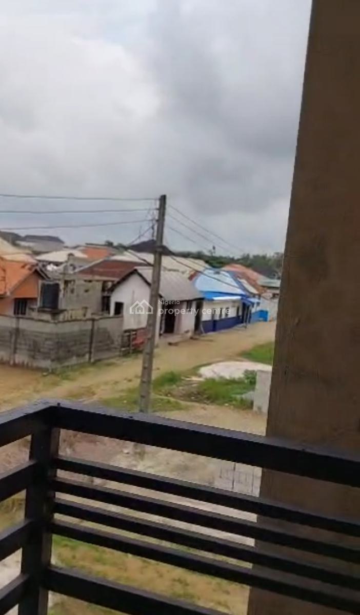 Distress Carcass 3 Bedrooms Detached Duplex House, Abule Paun, Ibeju Lekki, Lagos, Detached Duplex for Sale