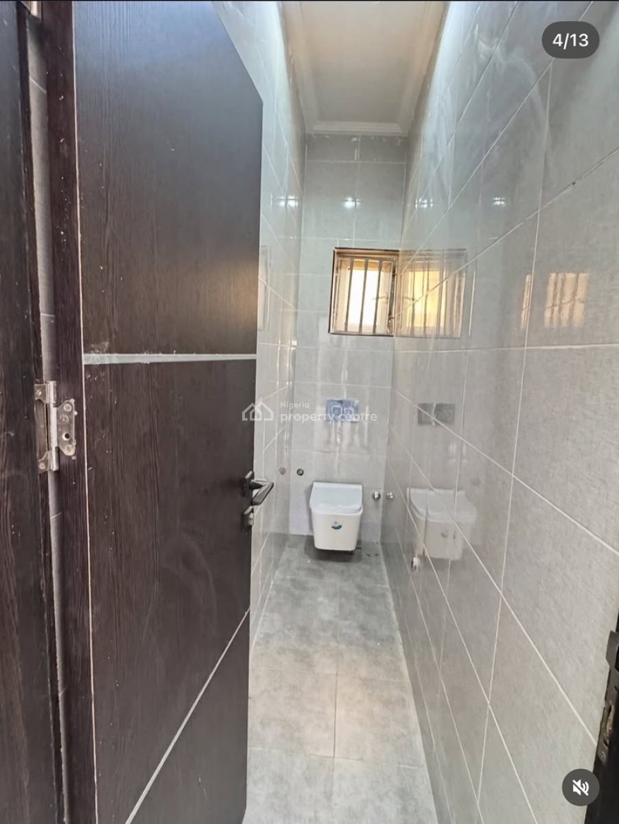 Beautiful 3 Bedrooms Spacious and Serviced Apartment,bq ,, Serene Neighborhood, Wuye, Abuja, Flat / Apartment for Rent