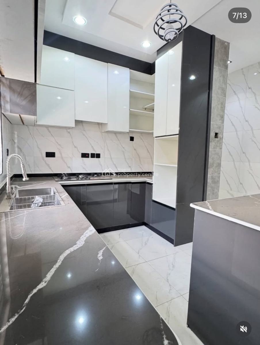 Beautiful 3 Bedrooms Spacious and Serviced Apartment,bq ,, Serene Neighborhood, Wuye, Abuja, Flat / Apartment for Rent