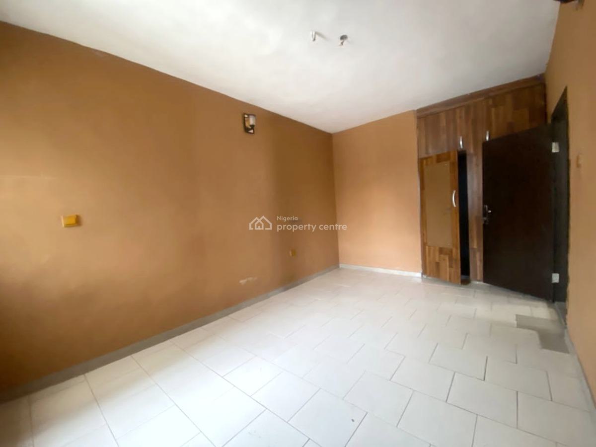 Luxury 3 Bedroom Apartment, Gra Phase 1, Magodo, Lagos, Flat / Apartment for Rent