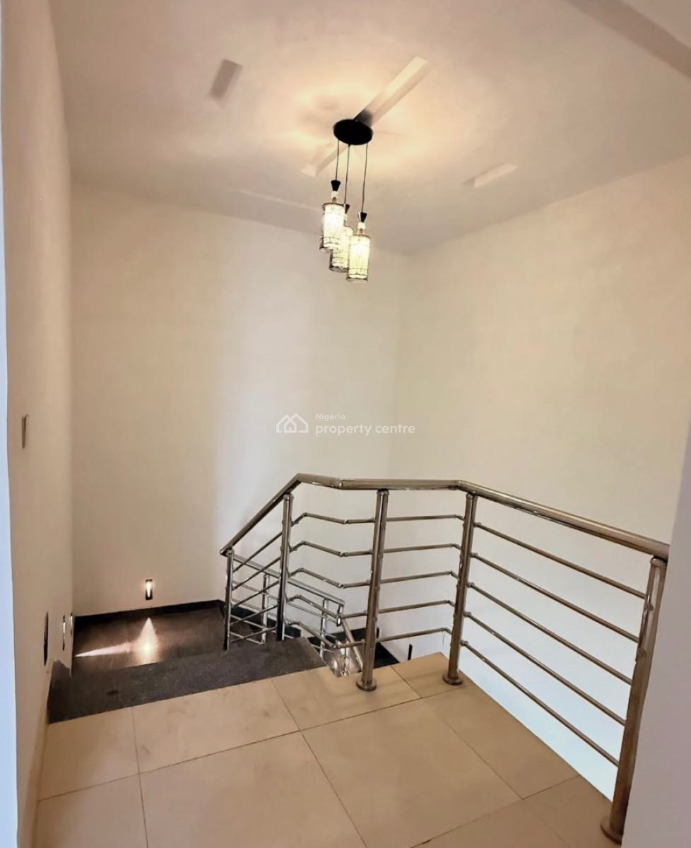 Newly Built 5 Bedroom Semi Detached Duplex + Bq, Guzape District, Abuja, Semi-detached Duplex for Rent