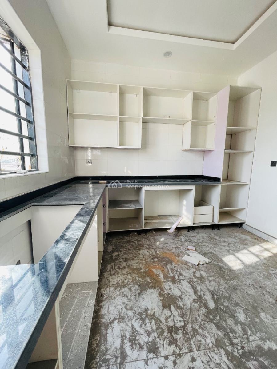 Gorgeously Built Spacious 4 Bedroom Terrace Duplex, Gbagada, Lagos, Terraced Duplex for Sale