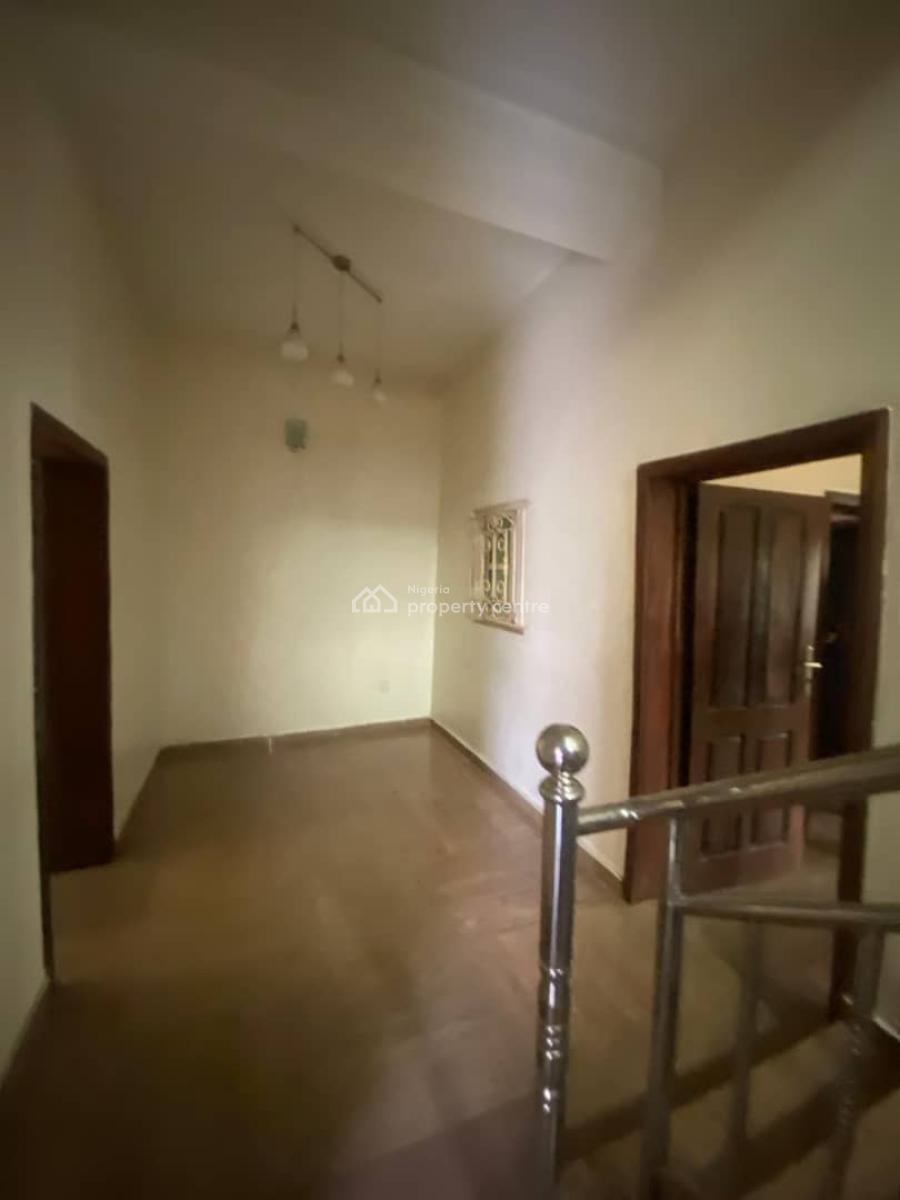 a Standard Neatly Maintained 4 Semi-detached Duplex, Surulere, Lagos, Semi-detached Duplex for Rent