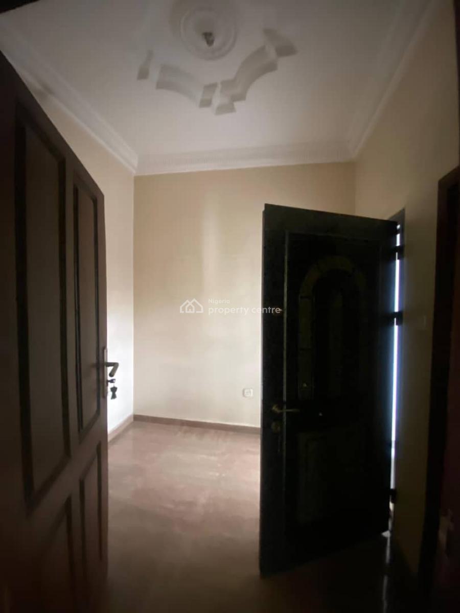 a Standard Neatly Maintained 4 Semi-detached Duplex, Surulere, Lagos, Semi-detached Duplex for Rent