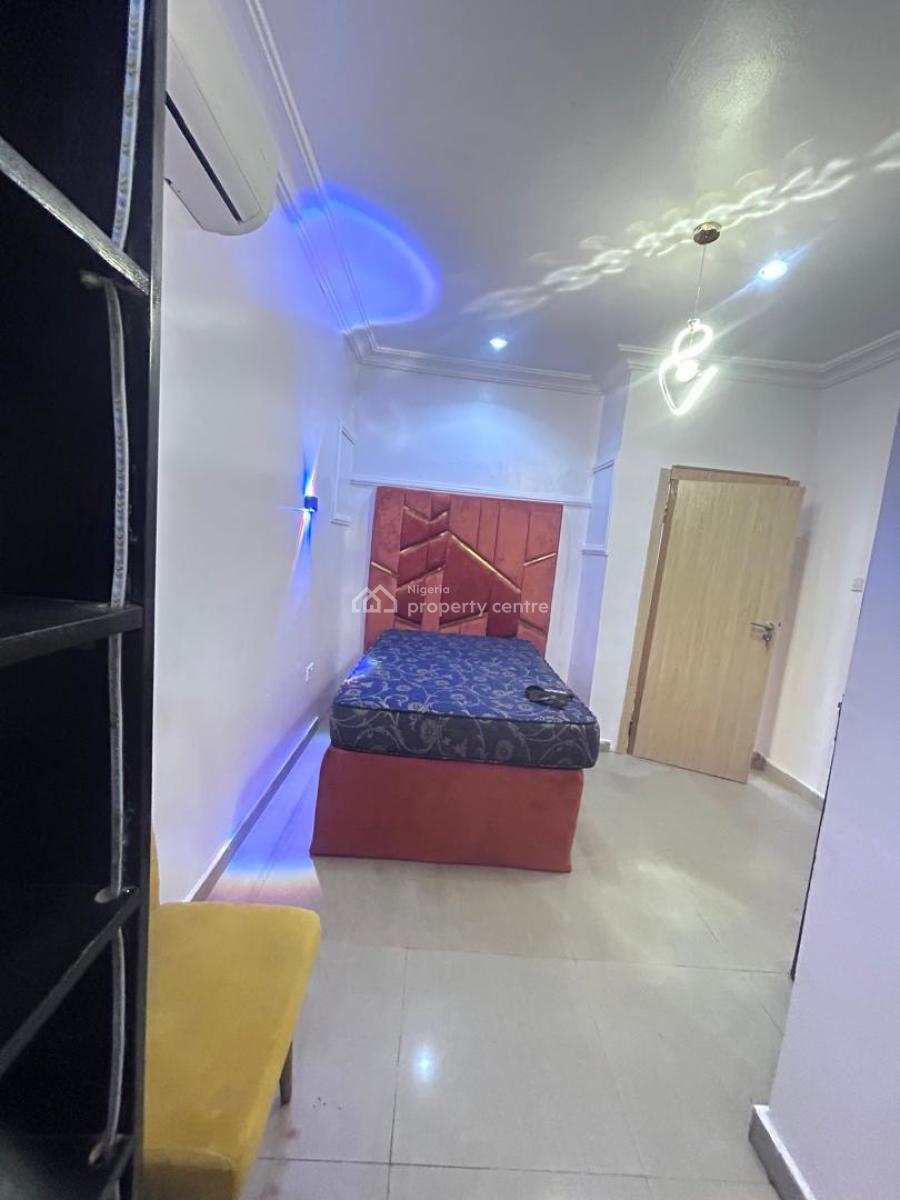 Well Maintained 2 Bedroom Apartment, Orchid, Lekki, Lagos, Flat / Apartment for Sale