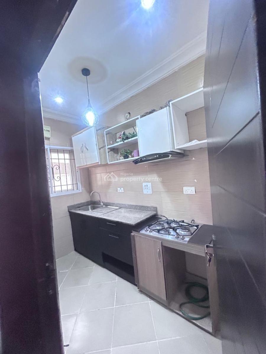 Well Maintained 2 Bedroom Apartment, Orchid, Lekki, Lagos, Flat / Apartment for Sale
