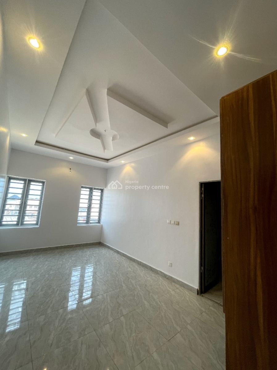 a Brand New 2bedroom Flat, Beach Road Abraham Adesunya, Lekki Phase 2, Lekki, Lagos, Flat / Apartment for Rent