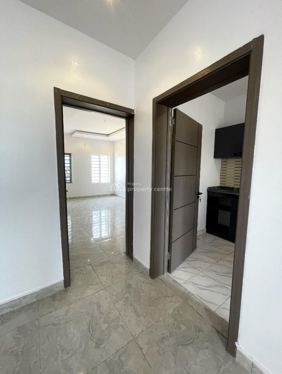 a Brand New 2bedroom Flat, Beach Road Abraham Adesunya, Lekki Phase 2, Lekki, Lagos, Flat / Apartment for Rent