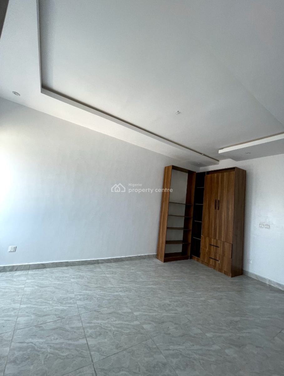 a Brand New 2bedroom Flat, Beach Road Abraham Adesunya, Lekki Phase 2, Lekki, Lagos, Flat / Apartment for Rent