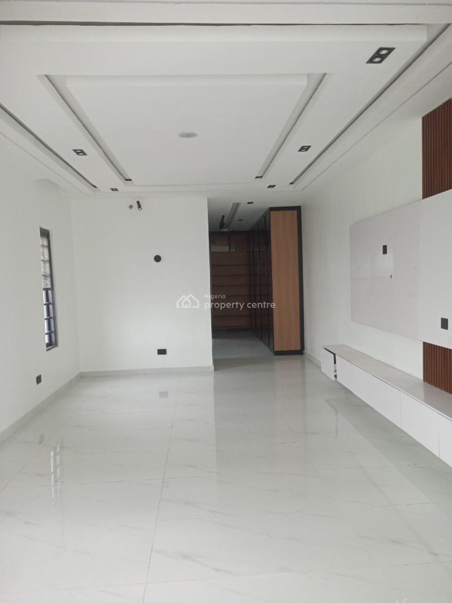 5 Bedrooms Fully Detached Duplex with a Bq, Ajah, Lagos, Detached Duplex for Sale