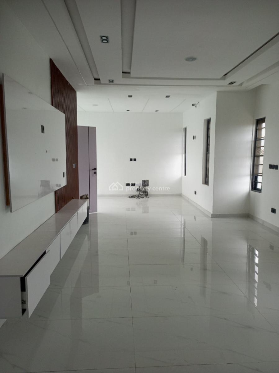 5 Bedrooms Fully Detached Duplex with a Bq, Ajah, Lagos, Detached Duplex for Sale