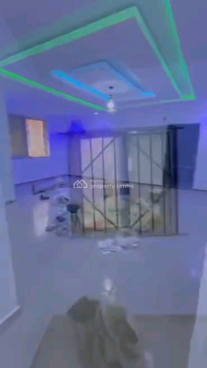 Nicely Renovated 3 Bedroom Up Flat 2 Toilet 2bathroom a Room Ensuite All Tiled with, Off Ilaje Road, Bariga, Shomolu, Lagos, Flat / Apartment for Rent