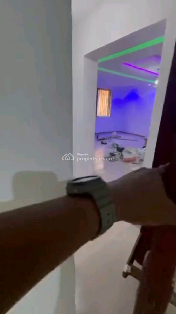 Nicely Renovated 3 Bedroom Up Flat 2 Toilet 2bathroom a Room Ensuite All Tiled with, Off Ilaje Road, Bariga, Shomolu, Lagos, Flat / Apartment for Rent
